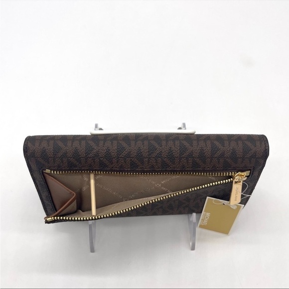 Michael Kors Trifold Wallet Brown - Picture 5 of 7